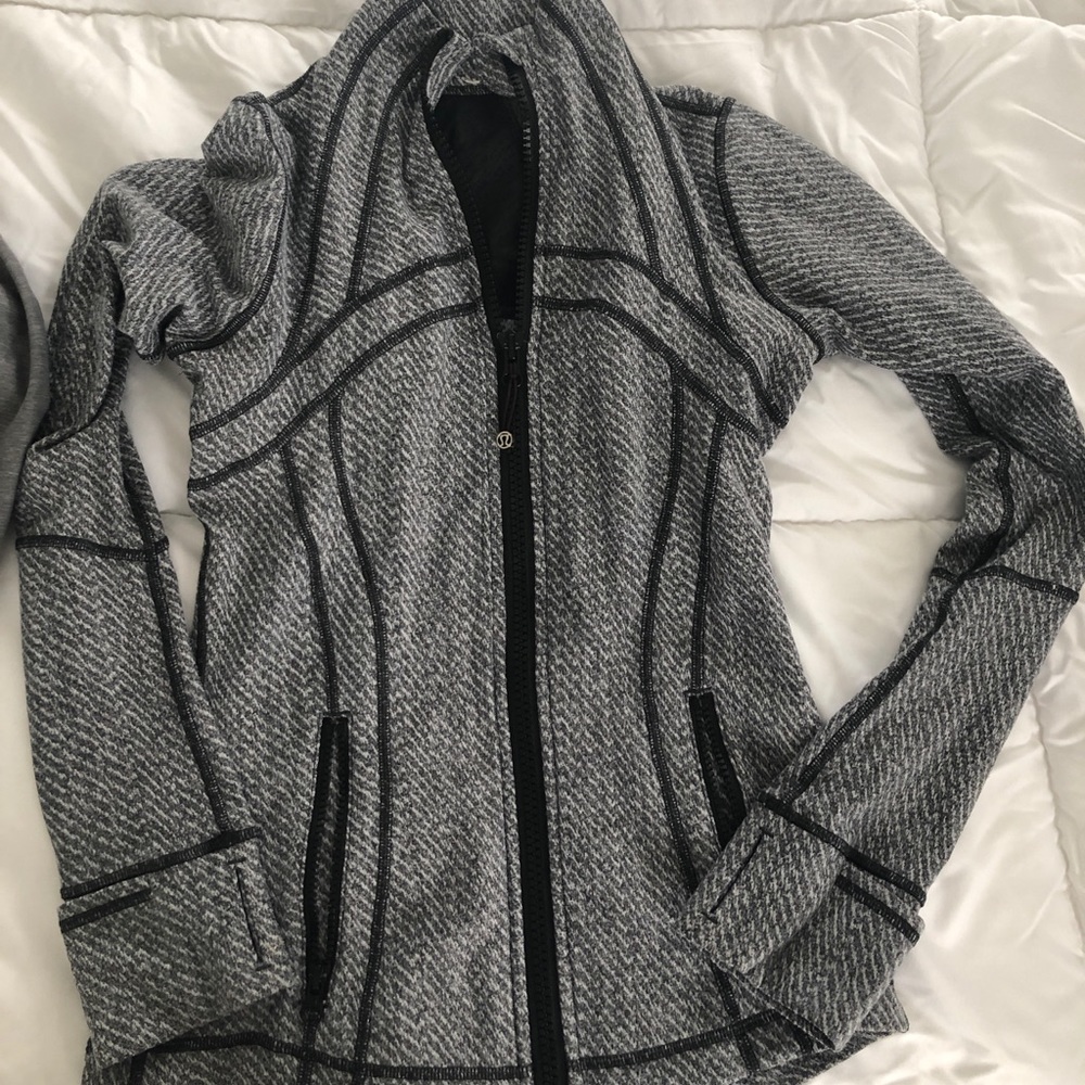 THREE Lululemon pieces!